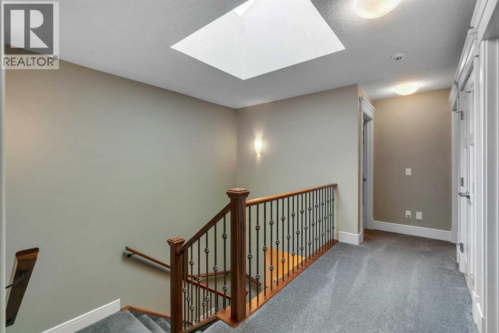 2532 20 Street SW photo 24