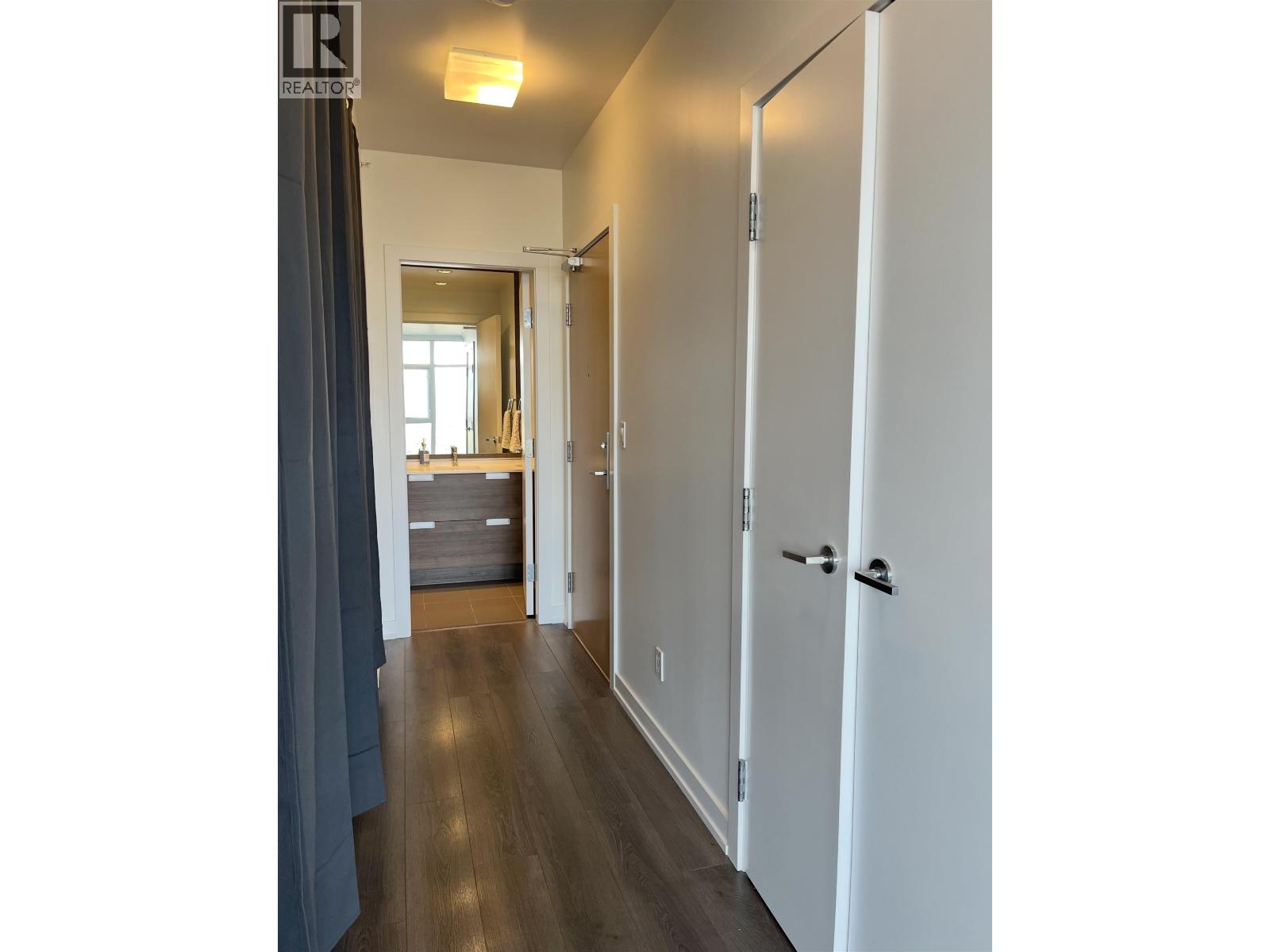 1 Bed, 1 Bath House for Rent in Burnaby – 4688 KINGSWAY STREET, Burnaby – MLS# R3178292 - Image 9