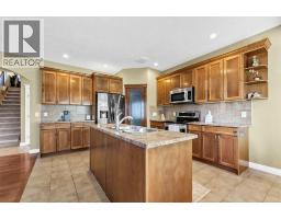 4pc Bathroom - 35 Somerset Link Se, Medicine Hat, AB T1B0B8 Photo 12