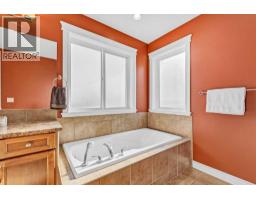 35 Somerset Link Se, Medicine Hat, AB T1B0B8 Photo 31