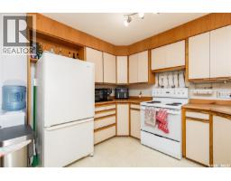915 Normandy Drive, Moose Jaw, SK S6H3G8 Photo 19