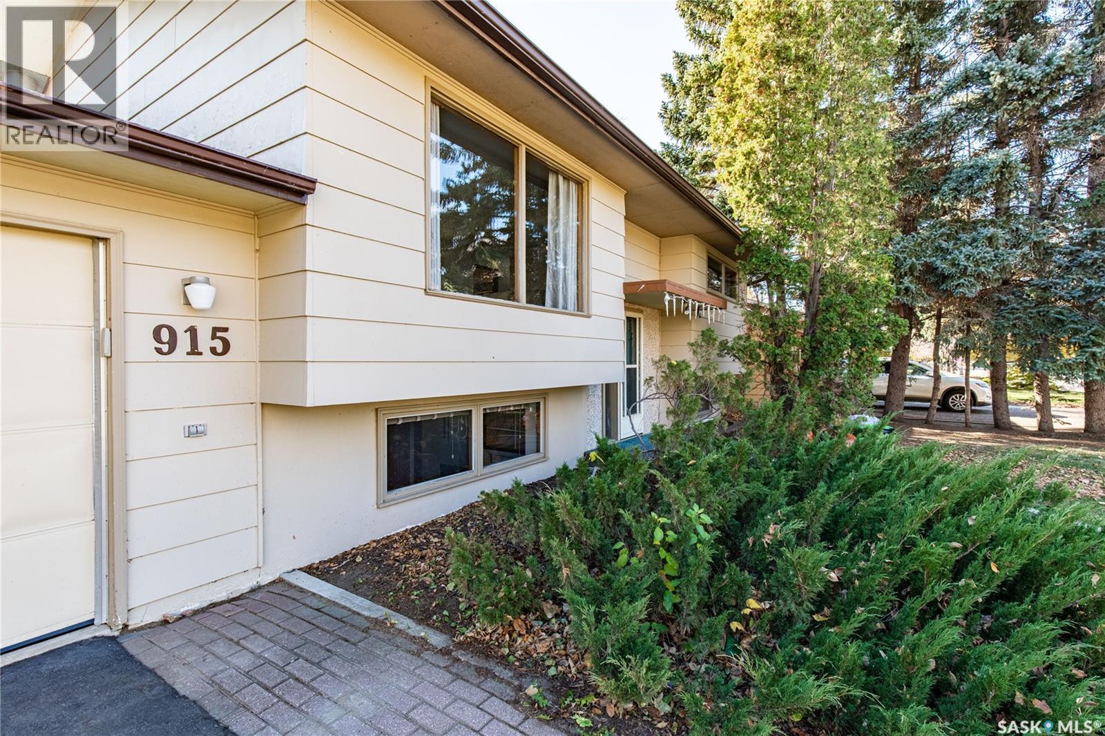 915 Normandy DRIVE, Moose Jaw — photo 7