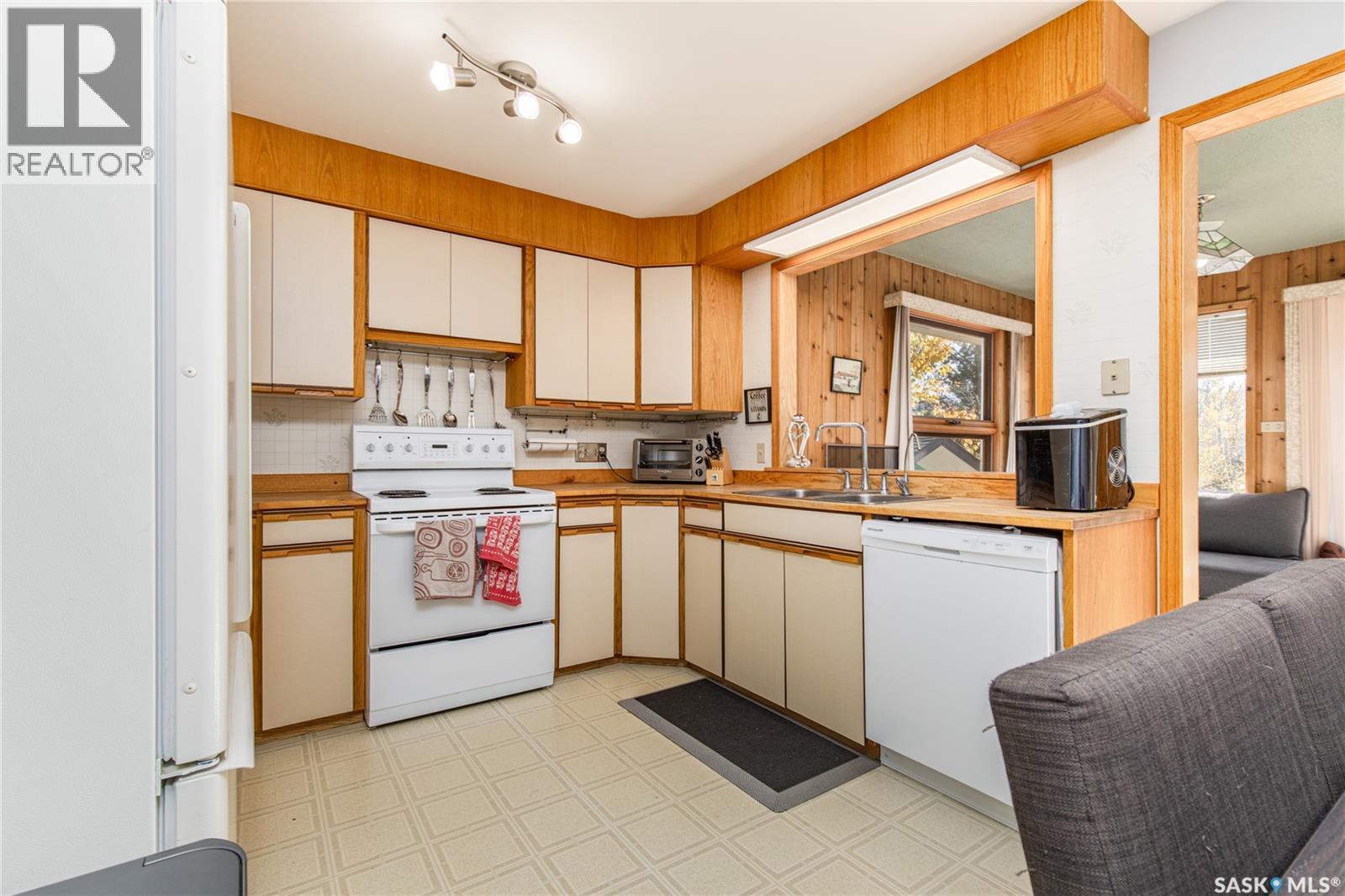 915 Normandy DRIVE, Moose Jaw — photo 18
