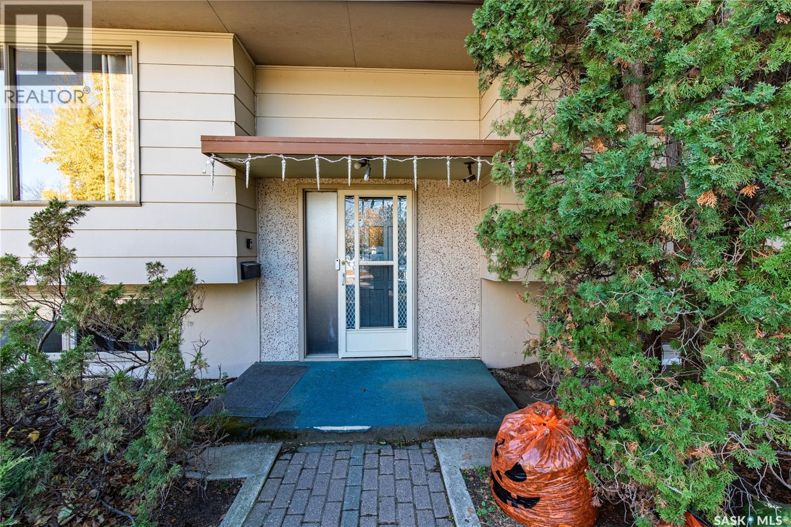 915 Normandy DRIVE, Moose Jaw — photo 8