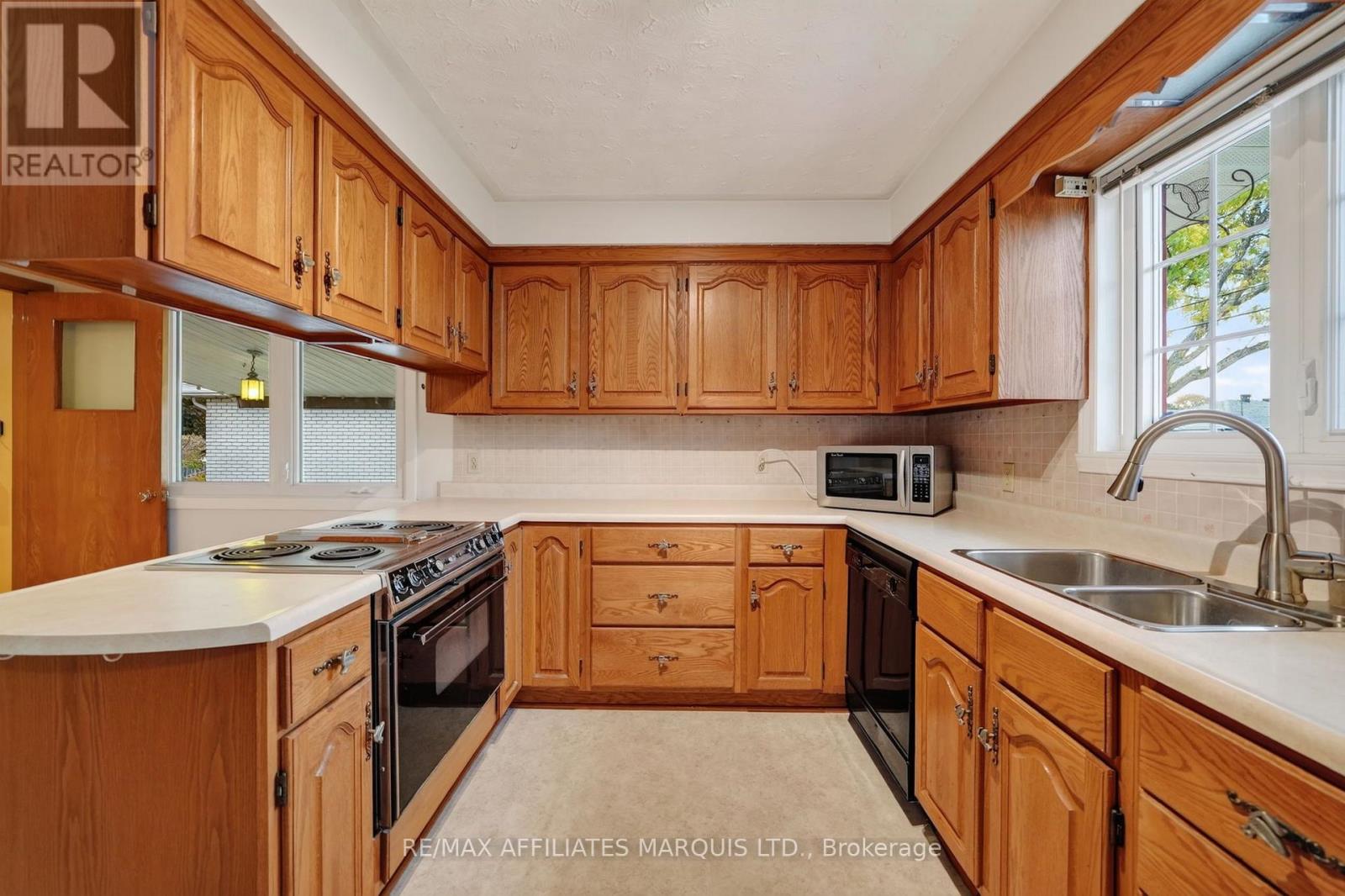 420 ANTHONY STREET - 4