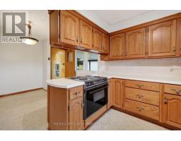 Laundry room - 420 Anthony Street, Cornwall, ON K6H5K8 Photo 8