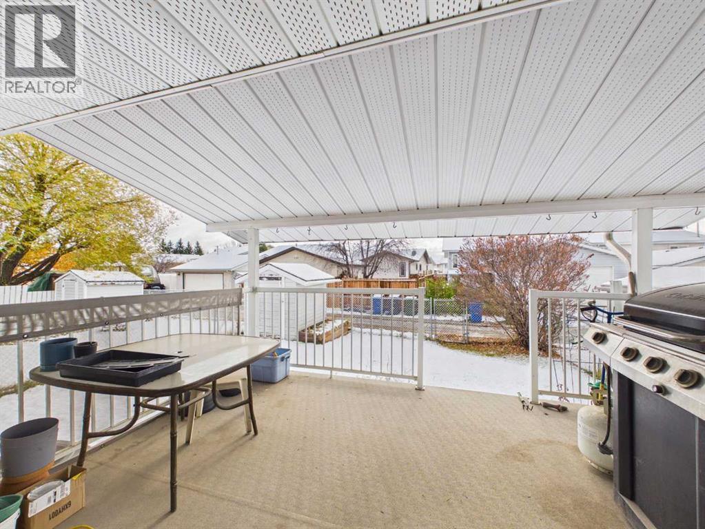 Listing photo – 63 Ellis Street, Red Deer