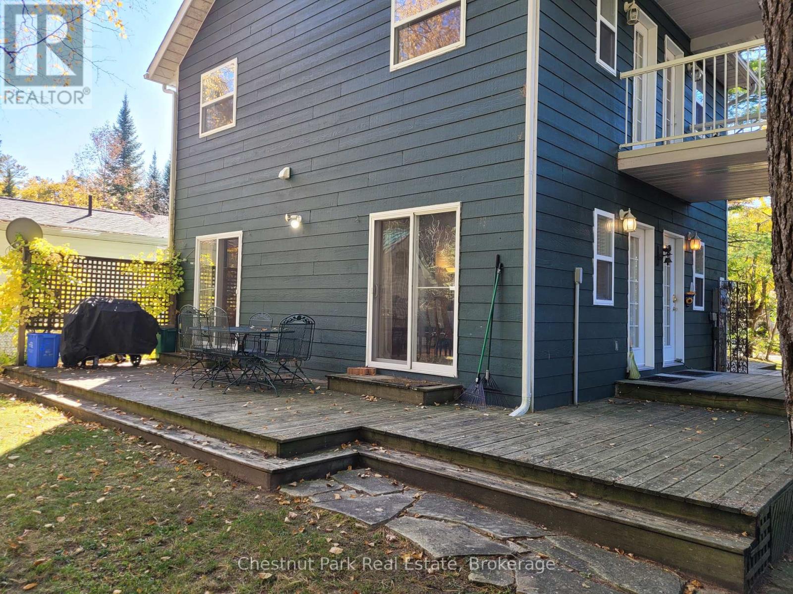21 47th Street, Wasaga Beach photo 4