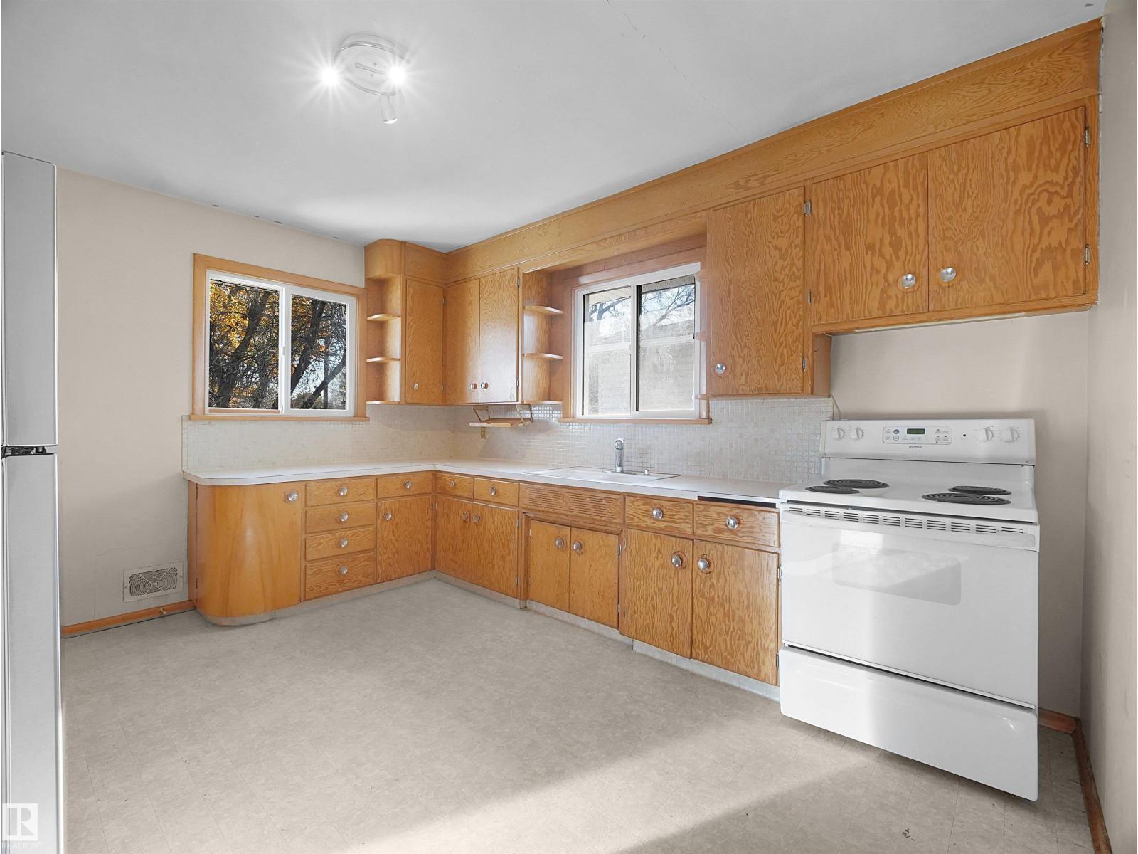 12407 96 ST NW, Edmonton — photo 14