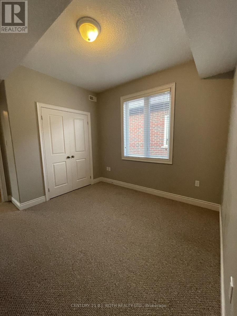 A-175 Centre Street, Essa photo 15