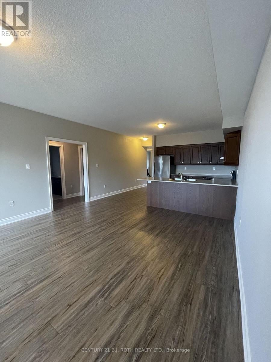 A-175 Centre Street, Essa photo 8