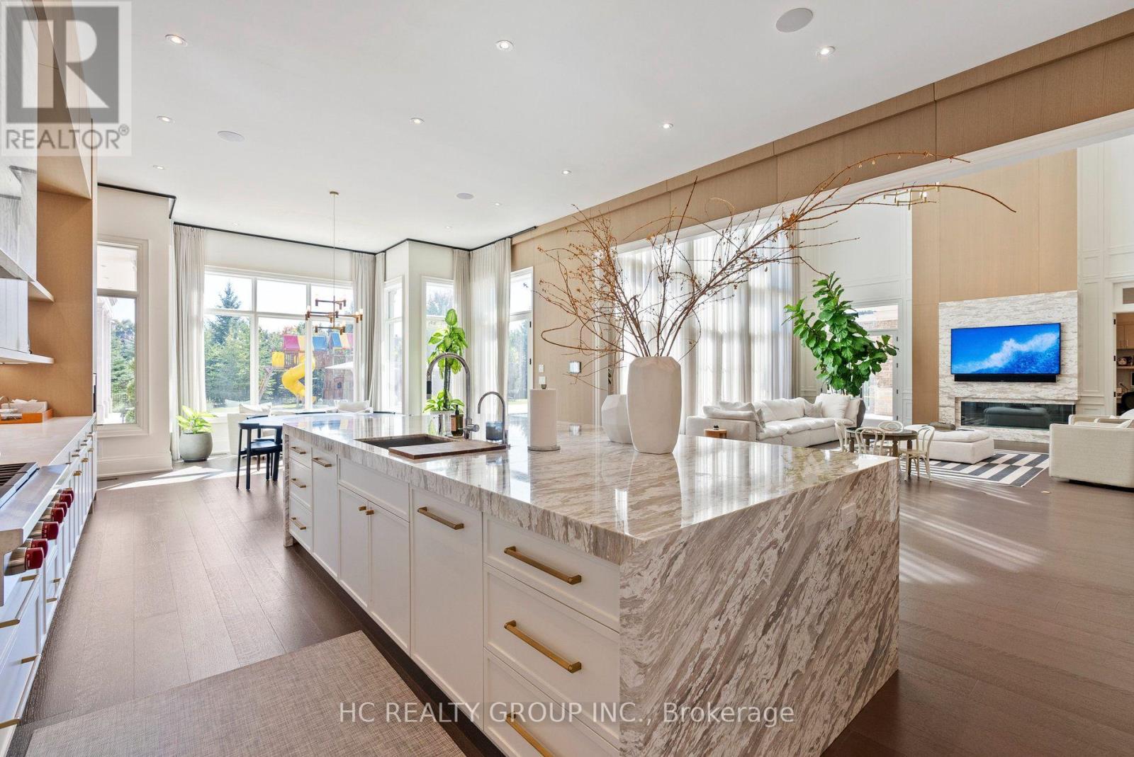 38 Adena Meadows Way, Aurora, ON photo 16