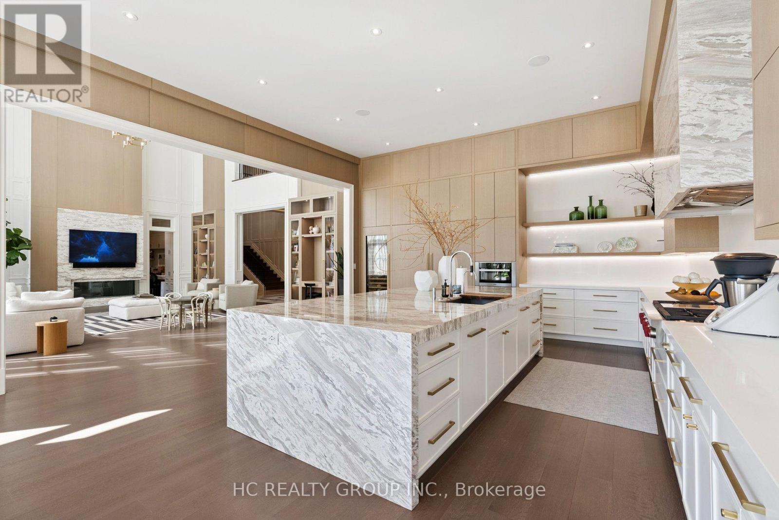 38 Adena Meadows Way, Aurora, ON photo 17