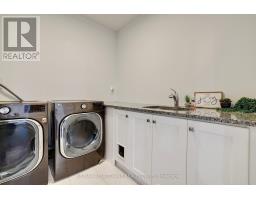 1416 Ford Strathy Crescent, Oakville, ON L6H6E3 Photo 24