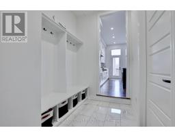 Eating area - 1416 Ford Strathy Crescent, Oakville, ON L6H6E3 Photo 8