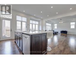 Great room - 1416 Ford Strathy Crescent, Oakville, ON L6H6E3 Photo 9