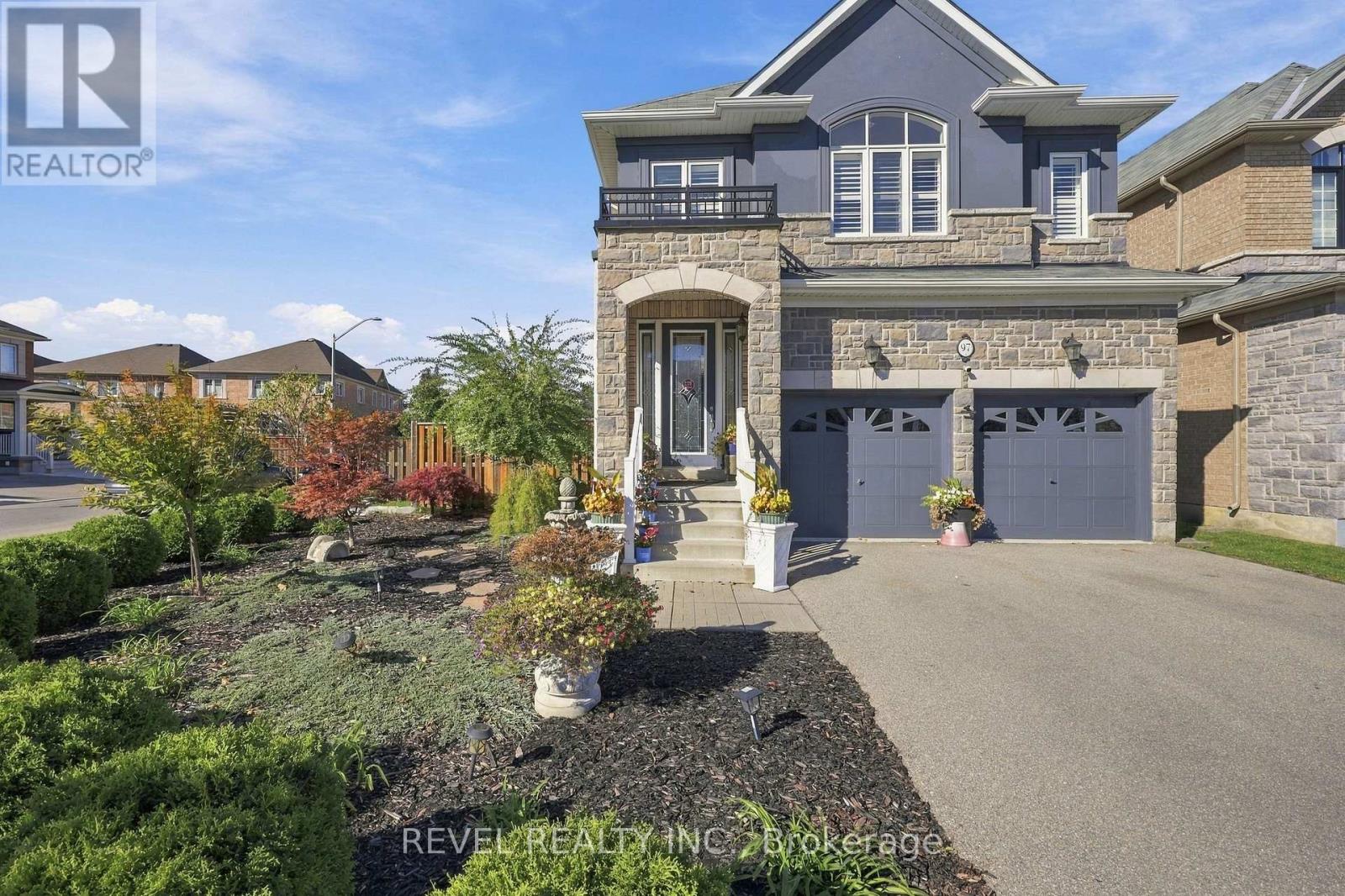 97 Narbonne Crescent, Hamilton, ON photo 5