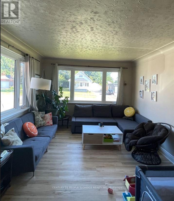 125 FRANKLIN AVENUE, Port Colborne (Main Street) — photo 11