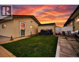 53 Queen Isabella Close Se, Calgary, AB T2J3R2 Photo 30