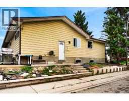 53 Queen Isabella Close Se, Calgary, AB T2J3R2 Photo 36