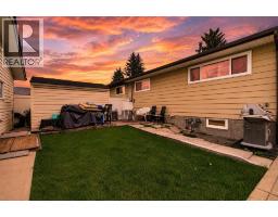 53 Queen Isabella Close Se, Calgary, AB T2J3R2 Photo 31