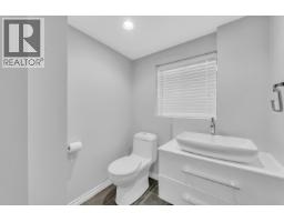 3635 Lynndale Crescent, Burnaby, BC V5A3S4 Photo 20