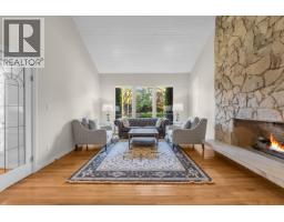 3635 Lynndale Crescent, Burnaby, BC V5A3S4 Photo 7