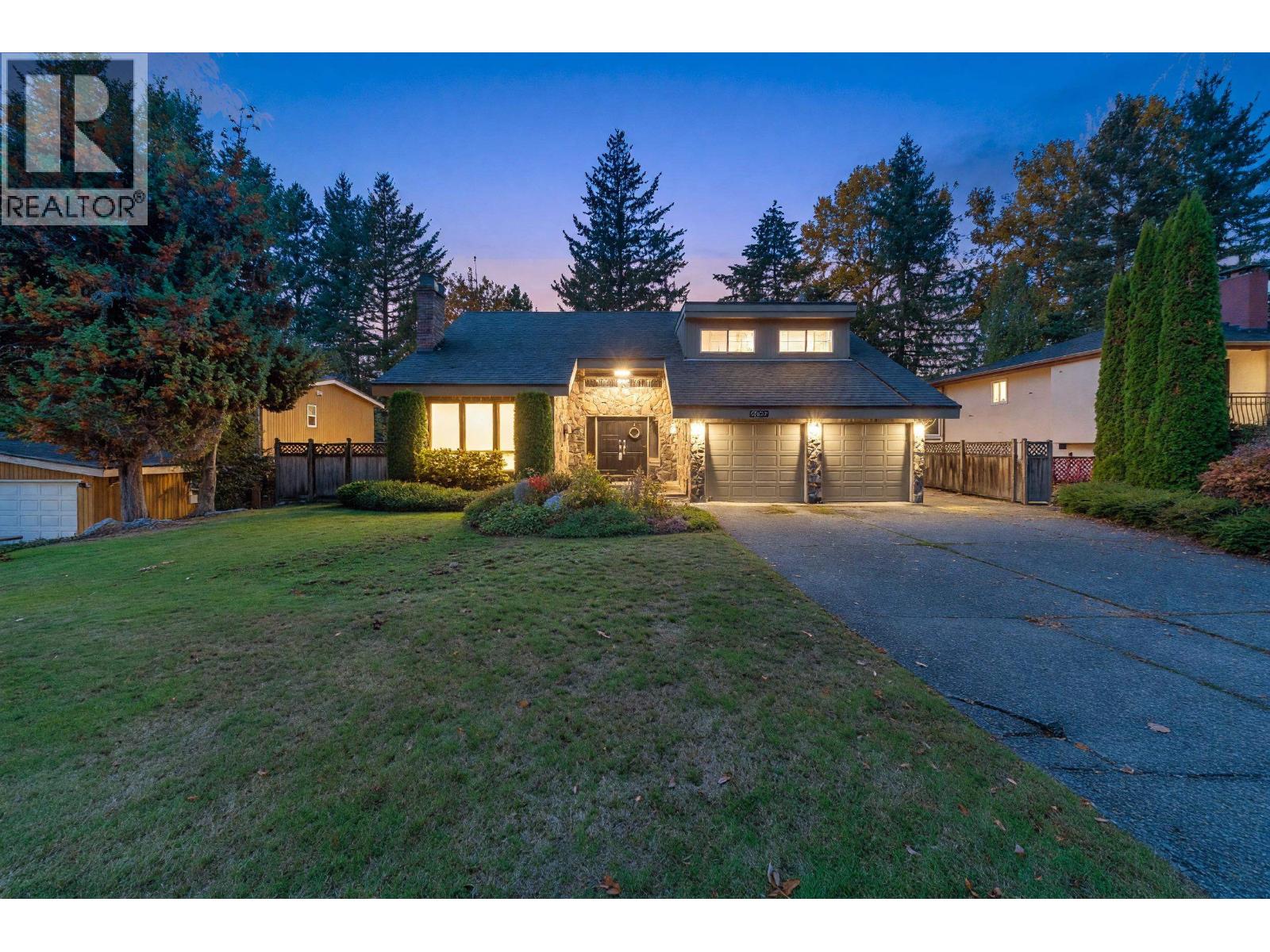 3635 LYNNDALE CRESCENT