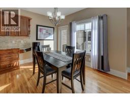 Bedroom - 150, 100 Coopers Common Sw, Airdrie, AB T4B3C8 Photo 9