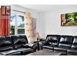 Laundry room - 53 Queen Isabella Close Se, Calgary, AB T2J3R2 Photo 11