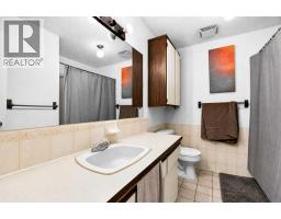 53 Queen Isabella Close Se, Calgary, AB T2J3R2 Photo 14