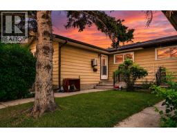 53 Queen Isabella Close Se, Calgary, AB T2J3R2 Photo 28