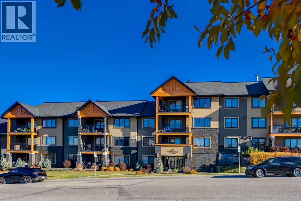 204, 103 Valley Ridge Manor NW