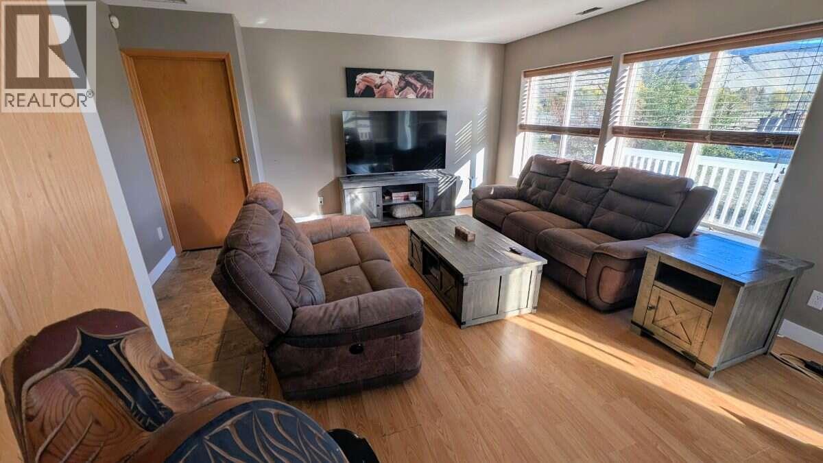 6799 Thompson River Drive, Kamloops - Image 1