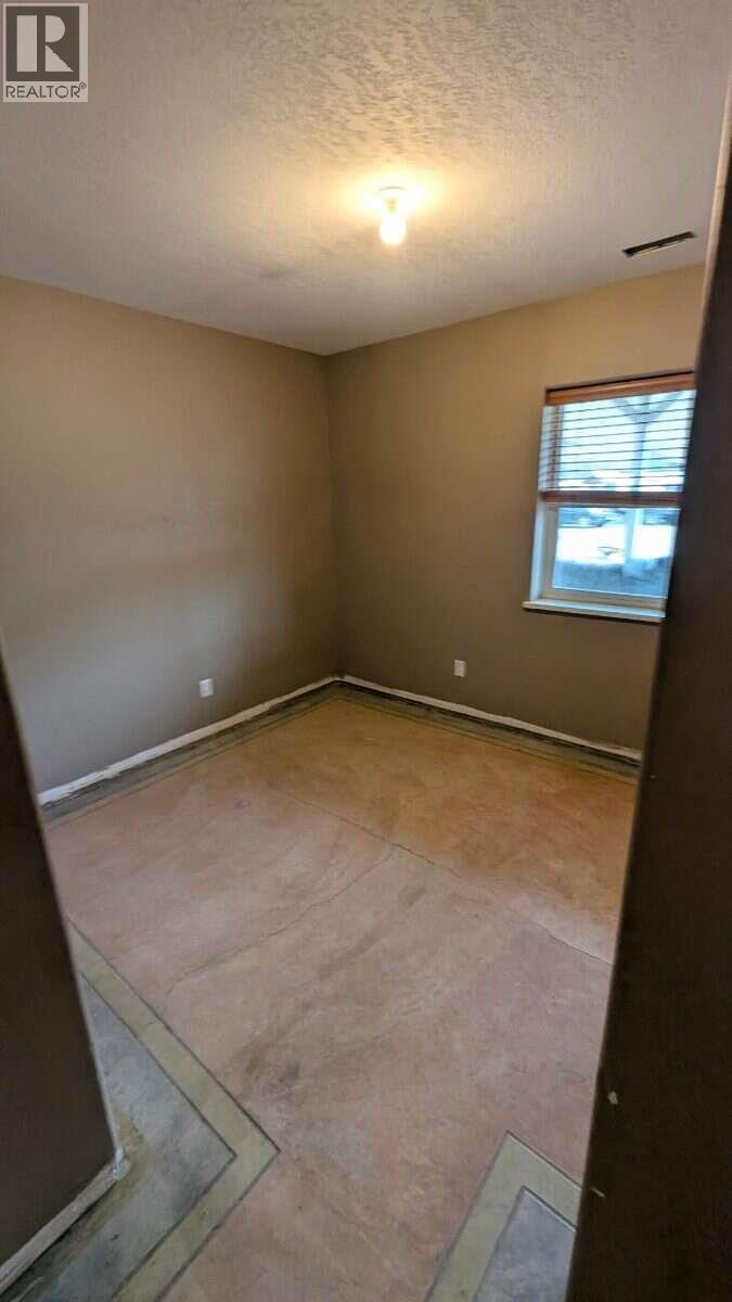 6799 Thompson River Drive, Kamloops - Image 1