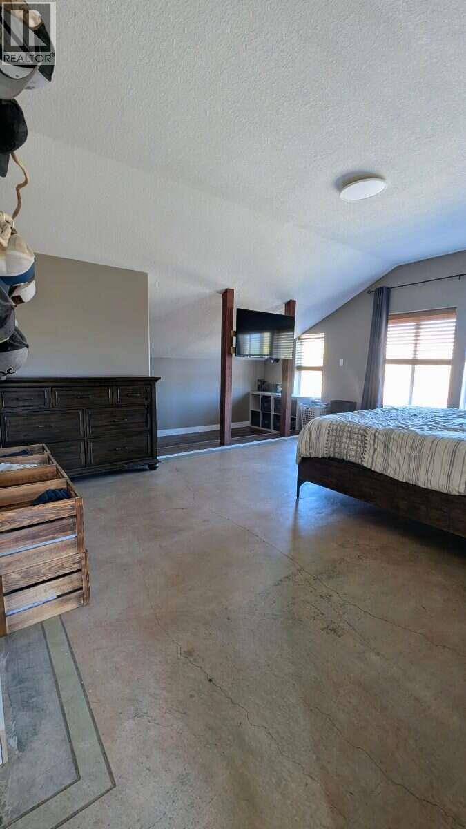 6799 Thompson River Drive, Kamloops - Image 1