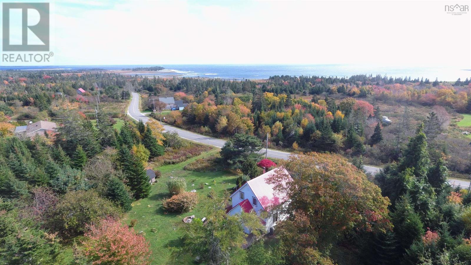 2384 West Sable photo 2