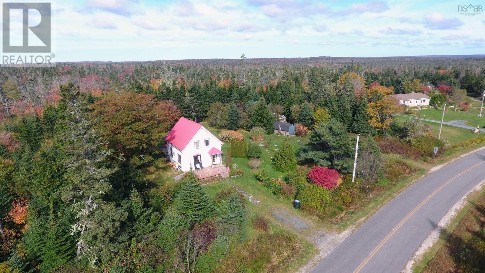 2384 West Sable photo 3