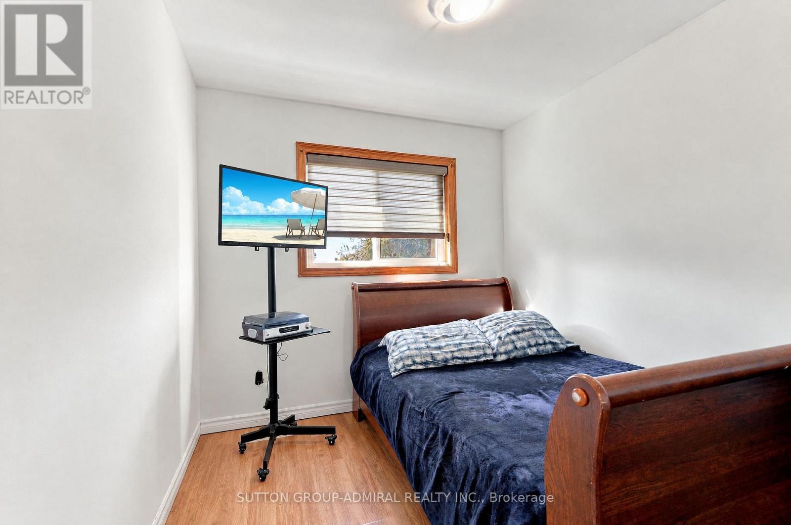 27- 21 Chester Le Boulevard, Toronto, ON photo 19
