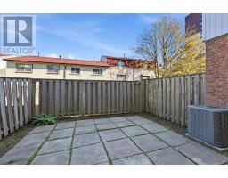 Bedroom 3 - 27 - 21 Chester Le Boulevard, Toronto, ON M1W2M7 Photo 6
