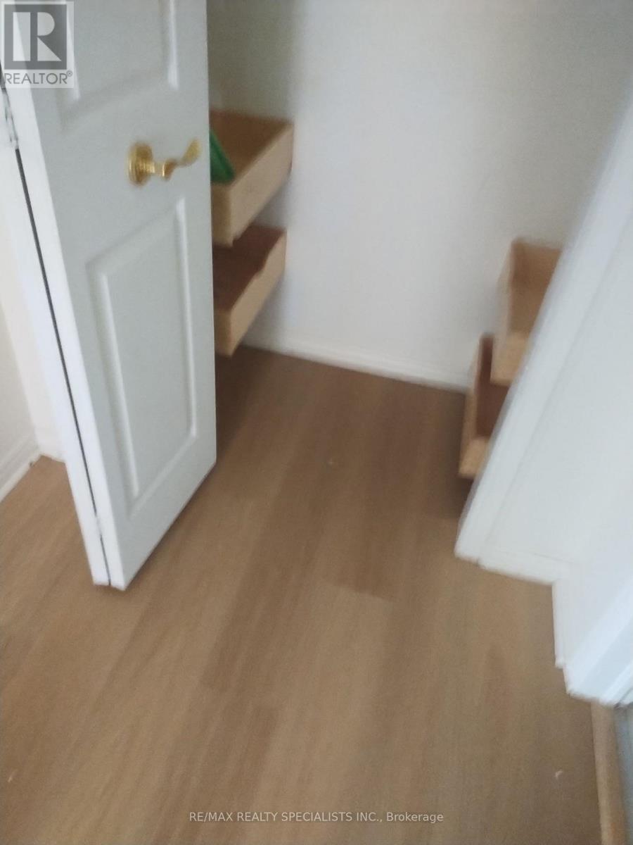 1618 Corkstone Unit (MAIN FLR) photo 3
