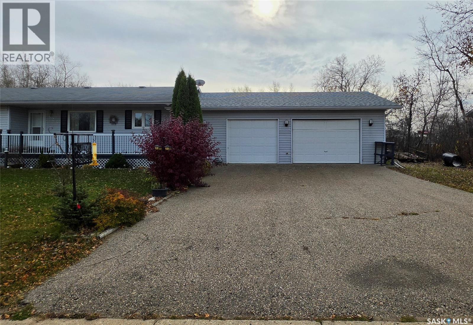 526 6th AVENUE NE, Preeceville — photo 3