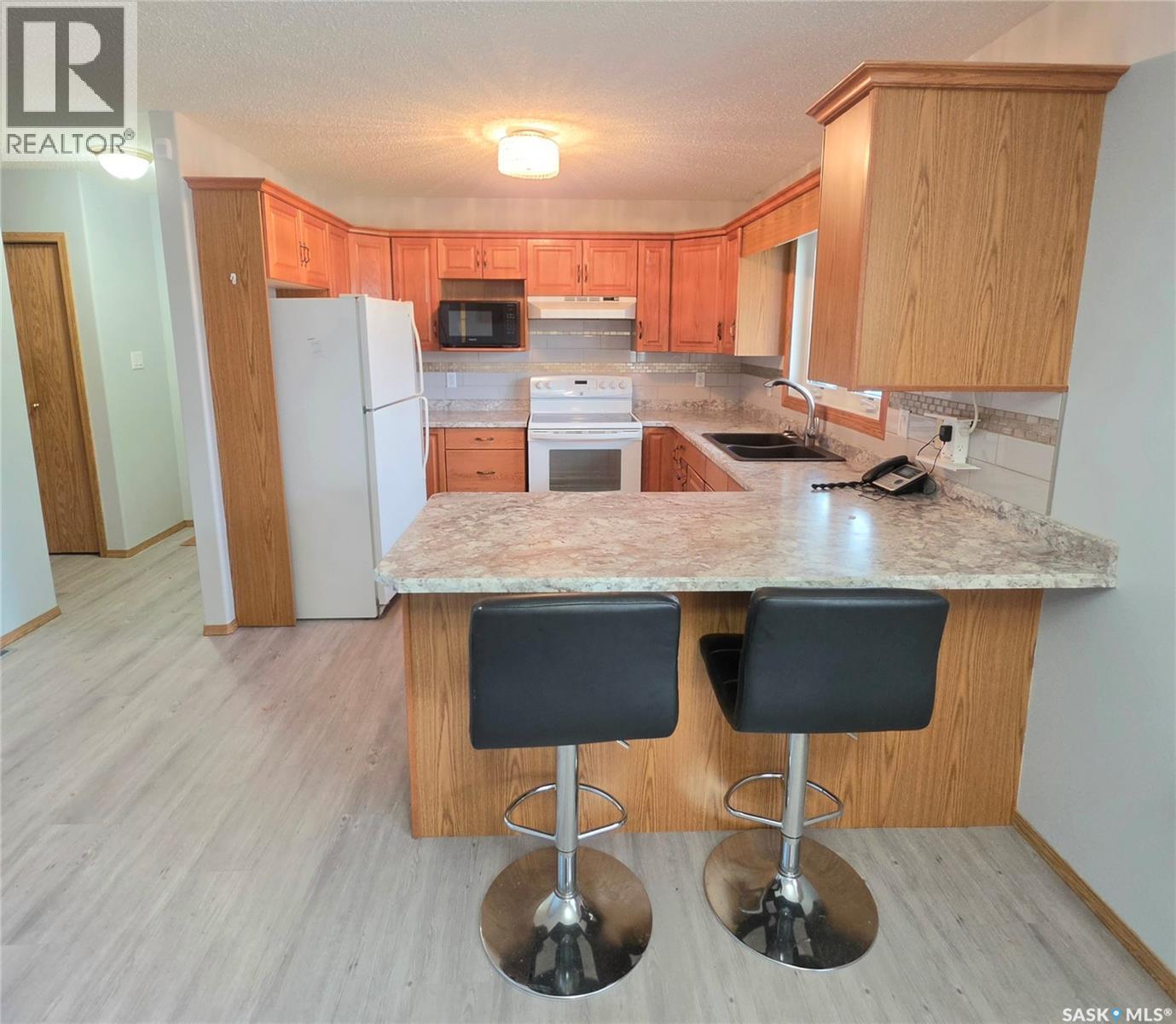 526 6th AVENUE NE, Preeceville — photo 9