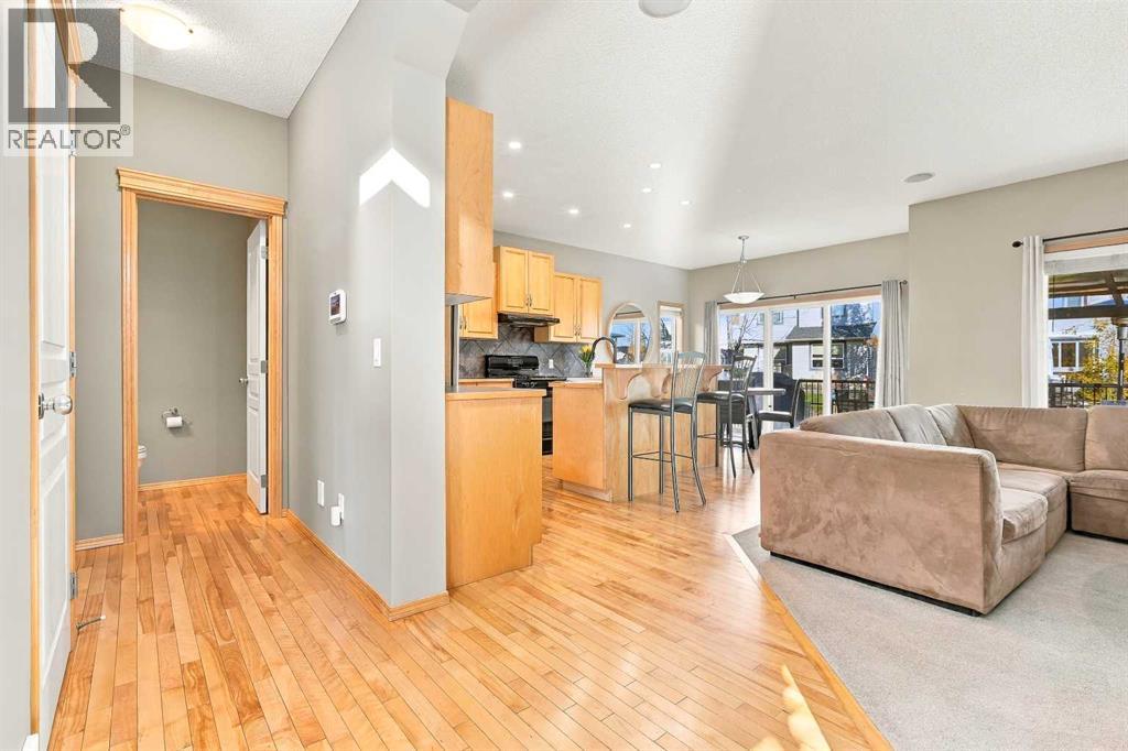 112 Eversyde Way SW photo 13