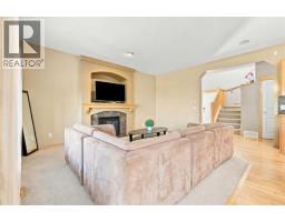 Bedroom - 112 Eversyde Way Sw, Calgary, AB T2Y4V5 Photo 10