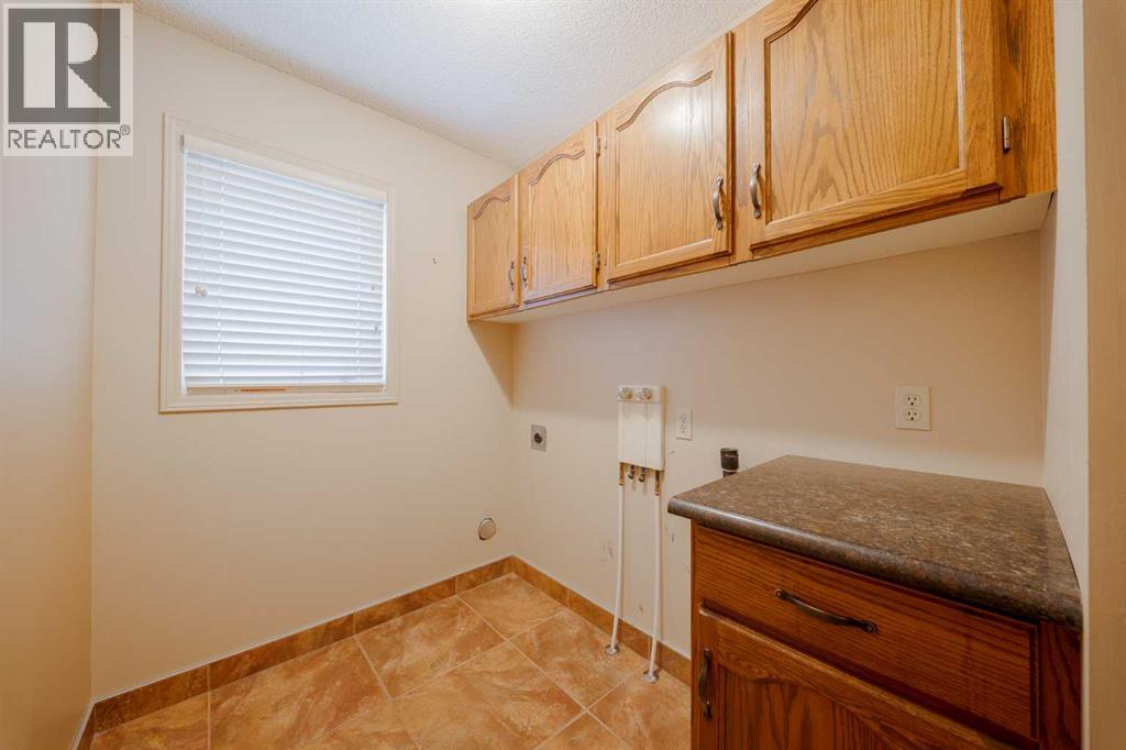 47 Hawkside Close NW photo 25