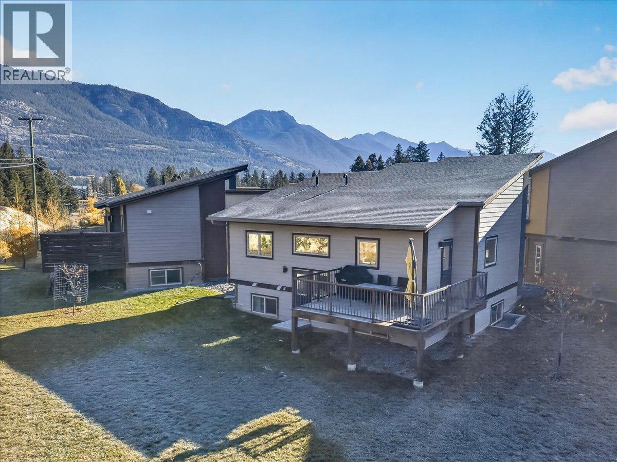 4926 Timber Ridge Road Unit# 13, Windermere - Image 1