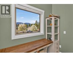 Living room - 4926 Timber Ridge Road Unit# 13, Windermere, BC V0A1K3 Photo 11