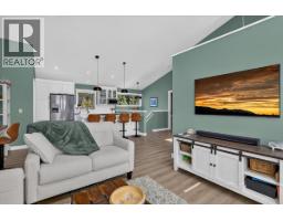 4926 Timber Ridge Road Unit# 13, Windermere, BC V0A1K3 Photo 13