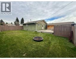 4pc Bathroom - 4839 52 Avenue, Eckville, AB T0M0X0 Photo 6